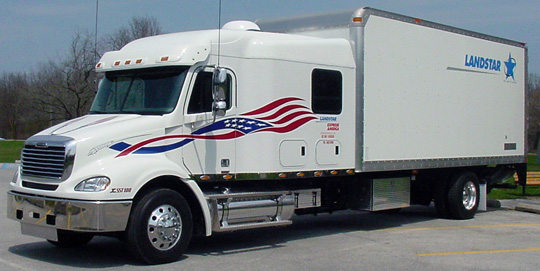 images/semi/landstar-semi.jpg